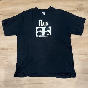 Men’s XL black Tshirt Beatles Rain Shirt great piece for any fan of the band